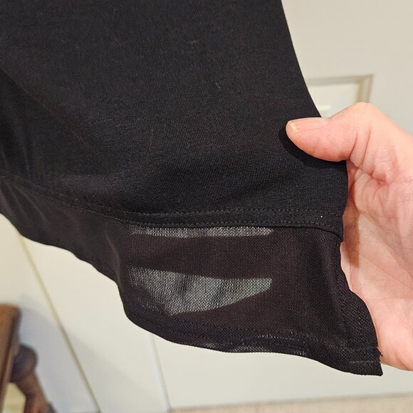 Max & Rina women's black sleeveless tunic - Picture 5 of 6